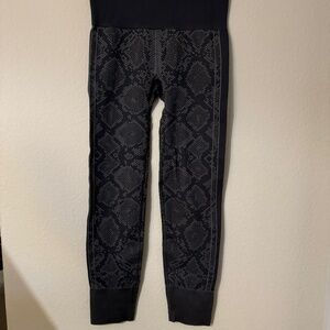 Lululemon Ebb To Street Snakeskin Seamless Leggings